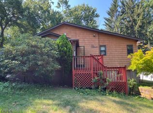 11 Hamilton Ter, Berkeley Heights, NJ 07922