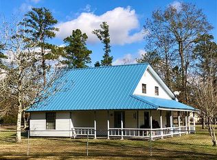 5476 Woodridge Dr, Orange, TX 77632