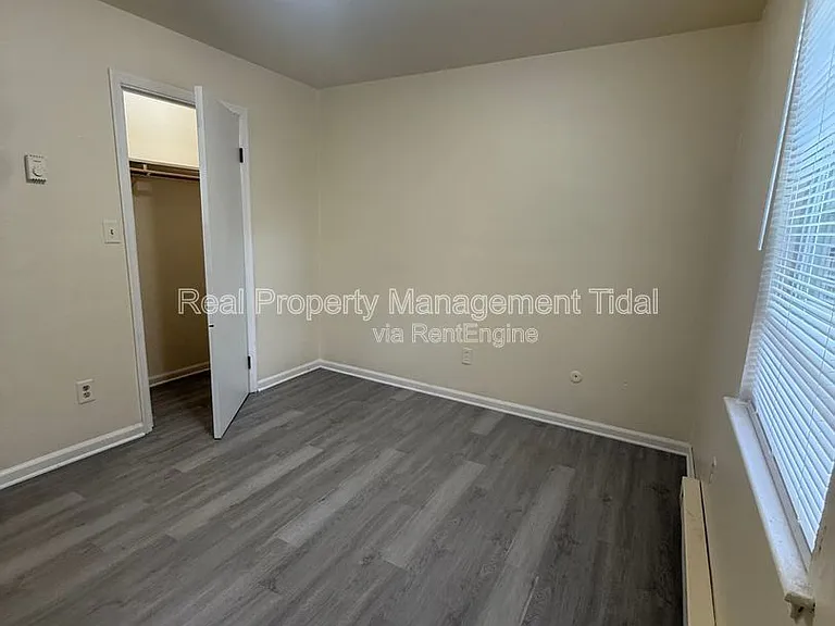 6255 Alexander St #16 — Photo 24