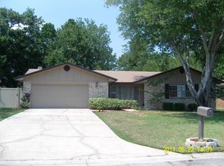 1553 Leestan Ct, Orange Park, FL 32073