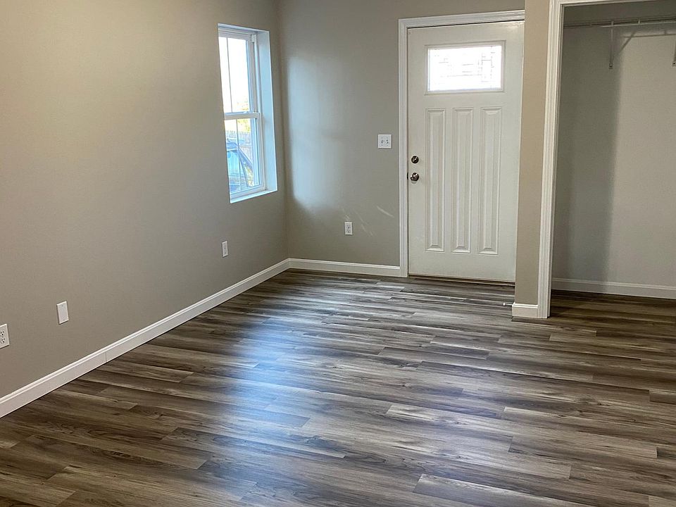 112 Manson Ave A, Kittery, ME 03904 Zillow