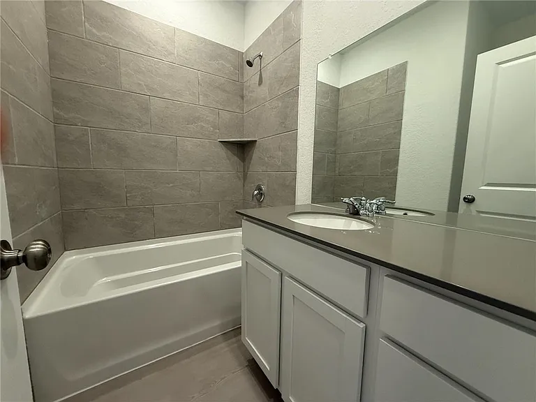 7925 Wonder Woman Dr — Photo 11