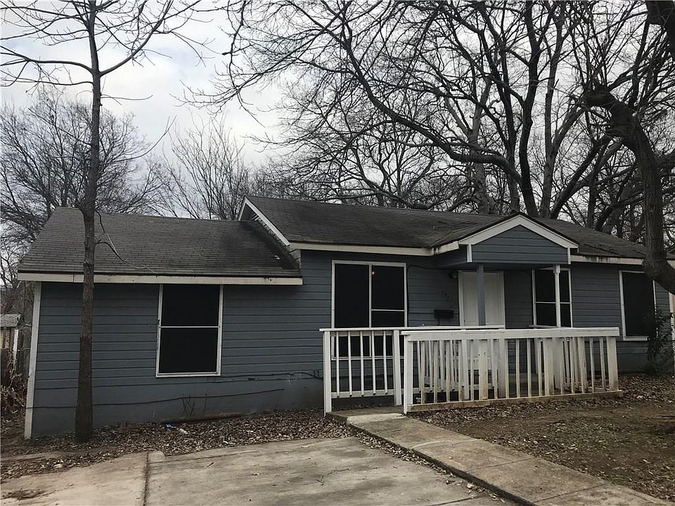 1st image of 732 NE 31st St