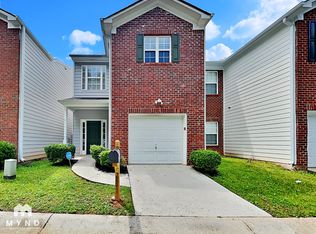 2877 Windsor Forrest Ct, College Park, GA 30349