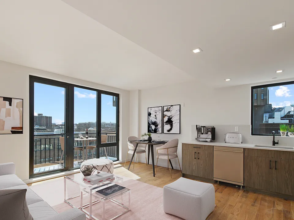514 Herkimer St #7B