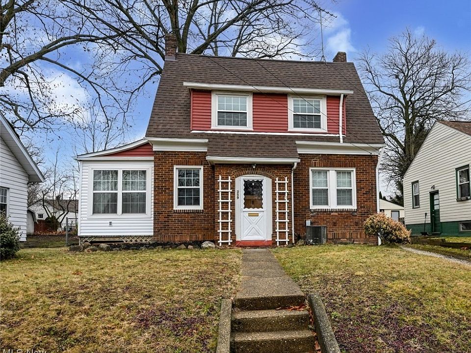 1st image of 359 Sumatra Ave