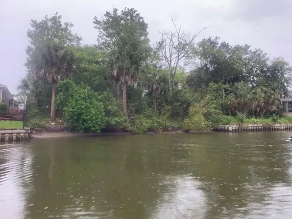 34 Columbus Ct Lot 23, Palm Coast, FL 32137