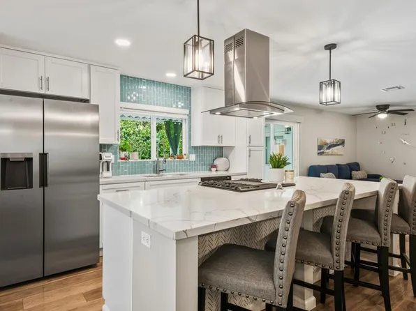 38916 Moronga Canyon Dr, Palm Desert, CA 92260