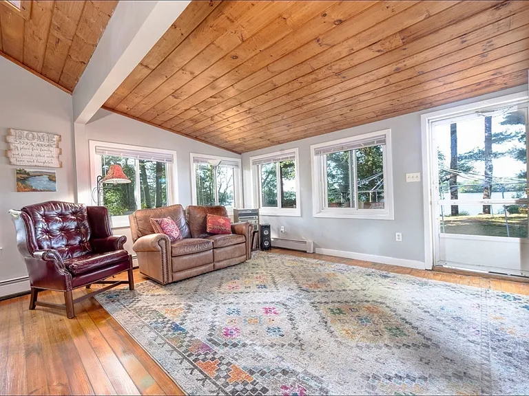 7 Overbrook Rd — Photo 21