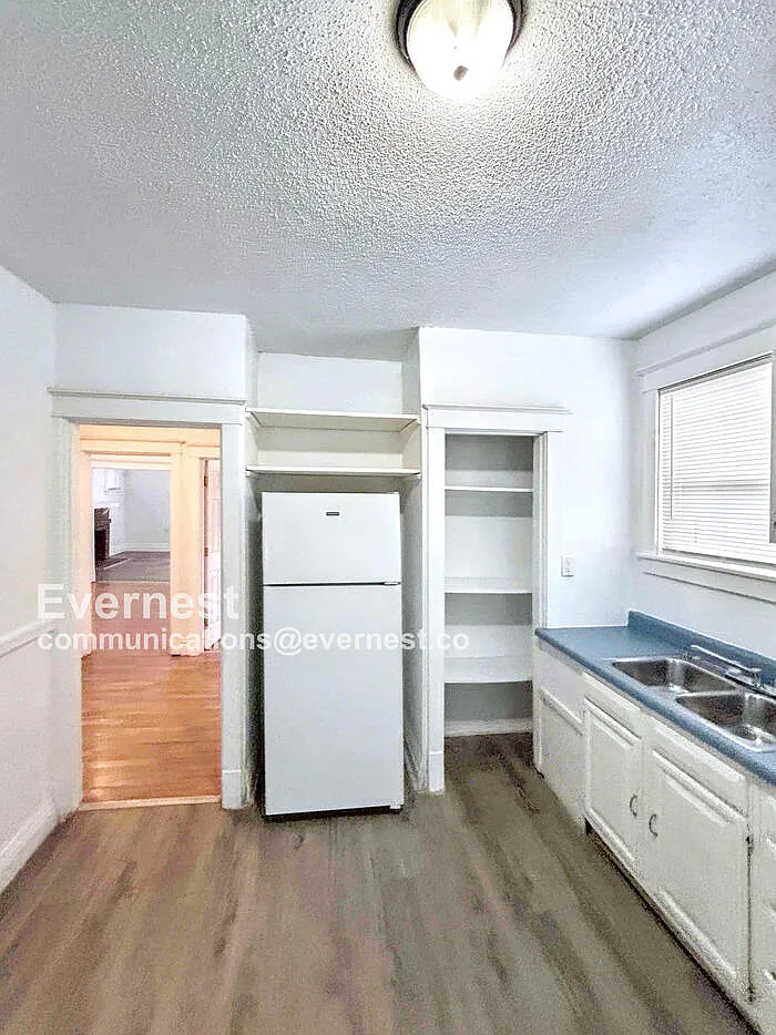 2 bed, 1.0 bath, 1150 sqft, $850 — Photo 4