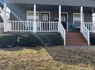 413 SE 3rd St UNIT B, Lees Summit, MO 64063