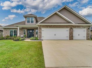 7715 Hillsmere Ct, Pensacola, FL 32526