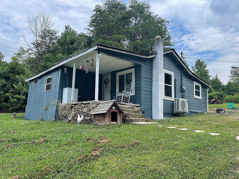 1st image of 365 Countryside Ln