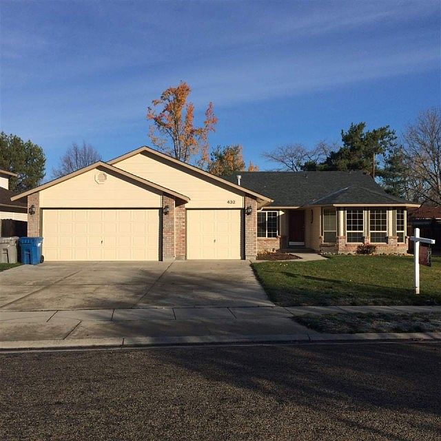 1st image of 432 W Elwood Dr