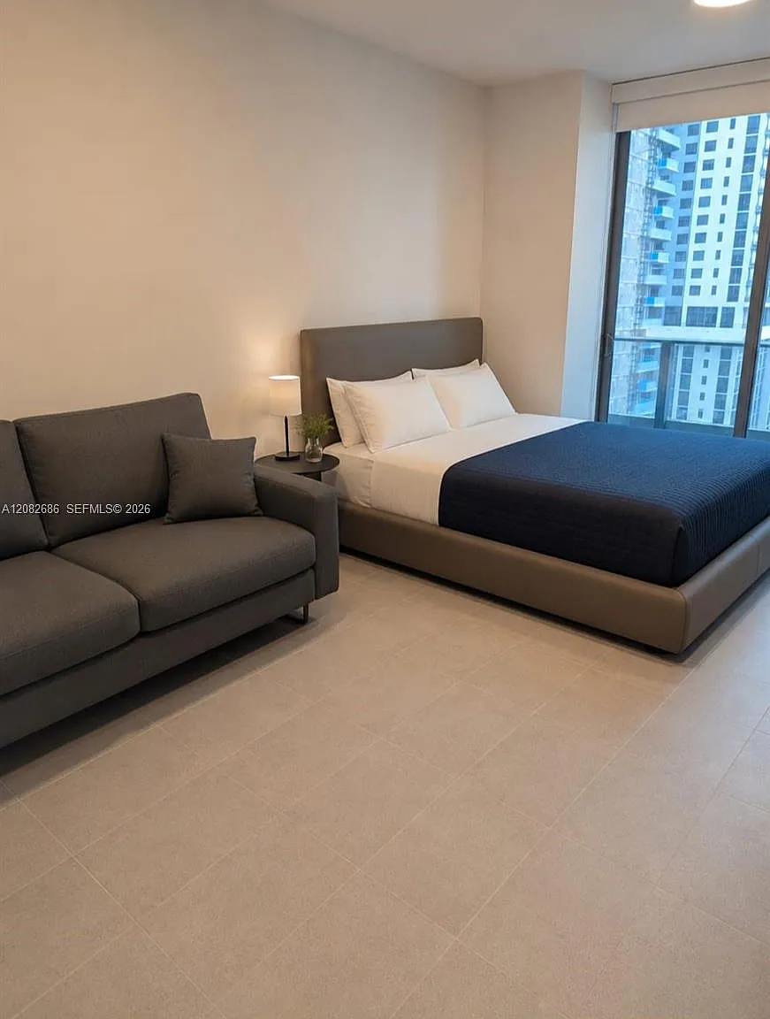 Studio, 1.0 bath, 359 sqft, $2,650 — Photo 3