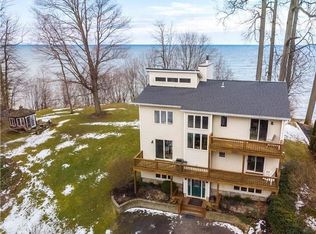 8075 Featherly Dr, Sodus Pt, NY 14555