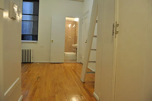 Rented by Sky Management | media 14