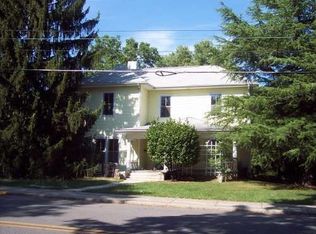 411 S Main St, Mount Airy, NC 27030