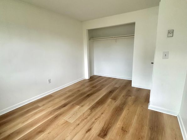 16 Seymour Rd UNIT 16E