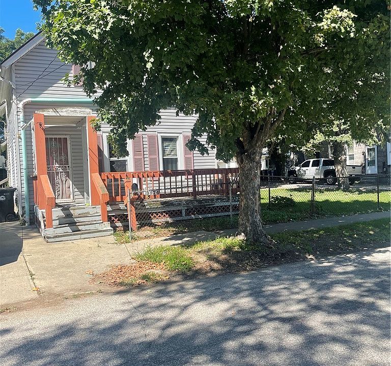 1st image of 3174 W 31st St