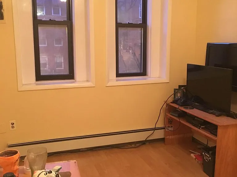 34 Madison Ave #1 — Photo 19