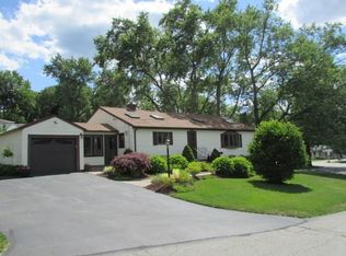 24 Lapre Rd, North Smithfield, RI 02896