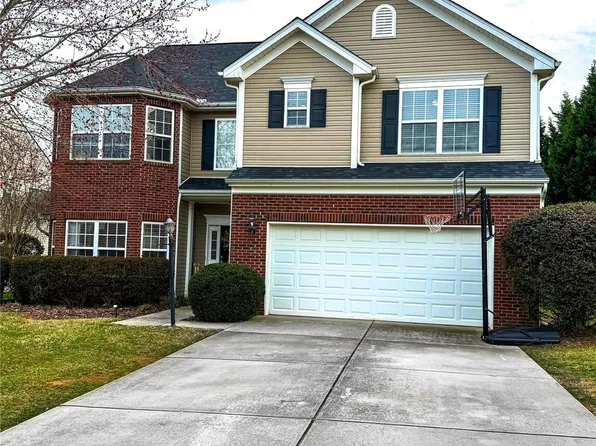 184 Settlers Grove Ln, Salisbury, NC 28146