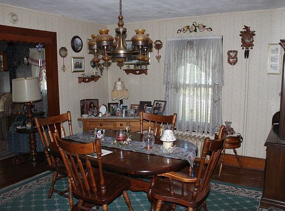 4th image of 590 Reuter Blvd