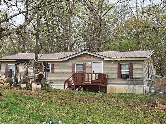 5th image of 120 Knowles Dr