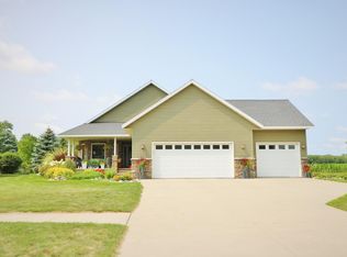 3704 Rosewood Ln SE, Alexandria, MN 56308
