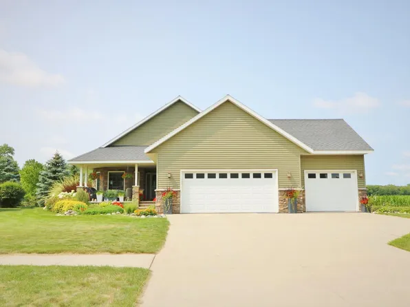 3704 Rosewood Ln SE, Alexandria, MN 56308