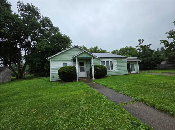 23 Hills St, Wellsville, NY 14895