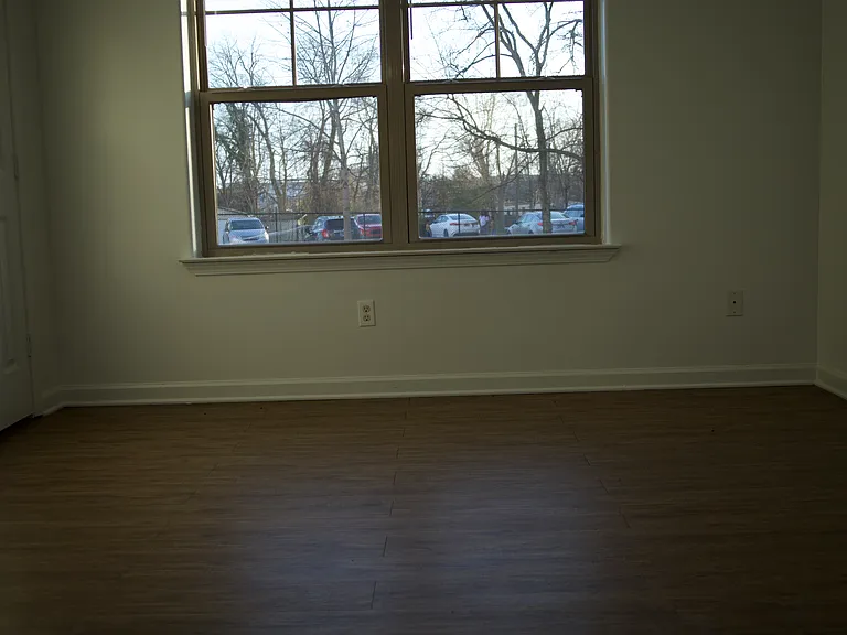 College Center Apartments — Photo 40
