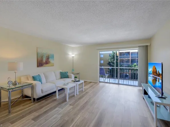 2366 E Mall DR #418, FORT MYERS, FL 33901