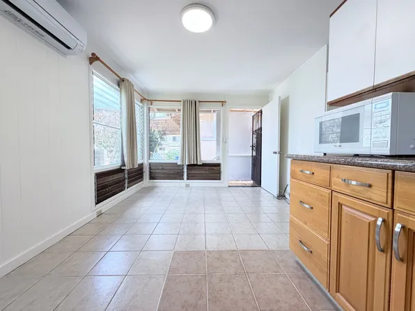 725B 7th Ave, Honolulu, HI 96816