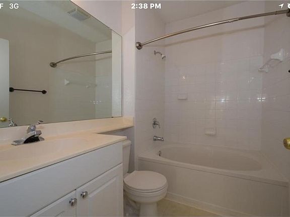 2nd image of 1812 Arbor Lakes Cir