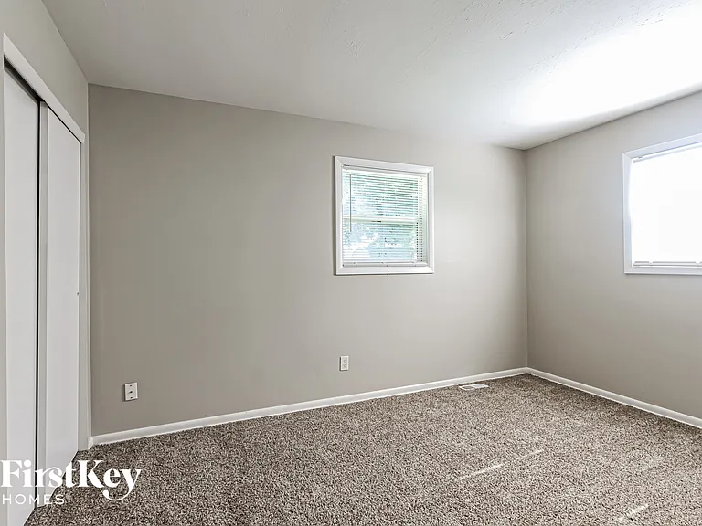 4939 Norcroft Dr — Photo 9