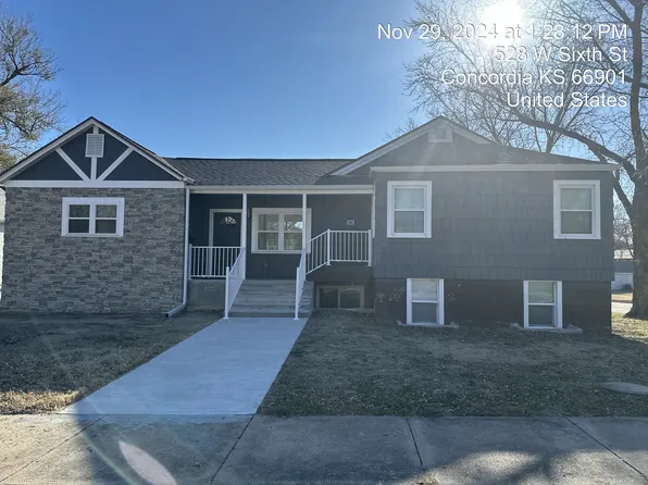 534 W 6th St APT 2, Concordia, KS 66901