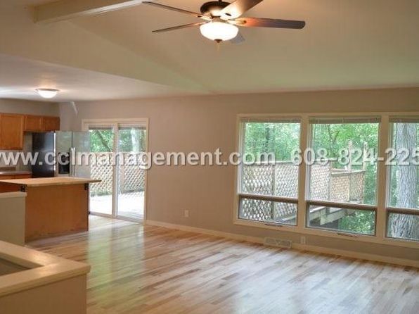 2702 Homestead Rd