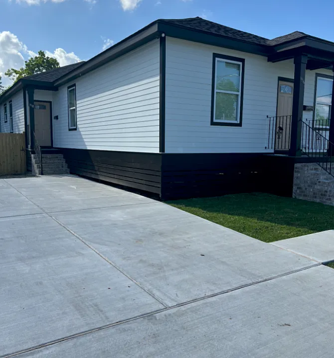 1918 Egania St