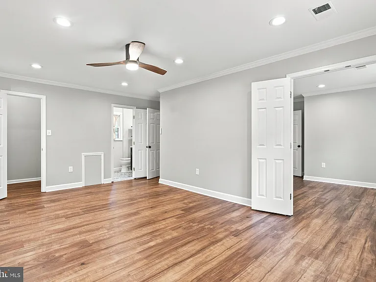 11414 Bronzedale Dr — Photo 34