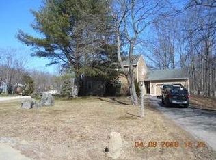 3 Governor Sawyer Ln, Dover, NH 03820