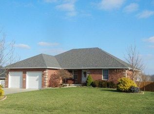 206 Ash Park Dr, Jefferson City, MO 65109