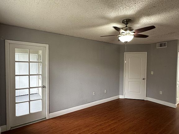 5th image of 2810 N Oakland Forest Dr APT 204