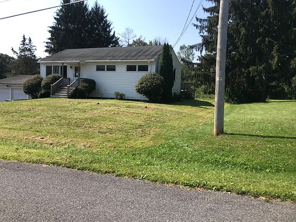 2nd image of 7619 Merritt Dr