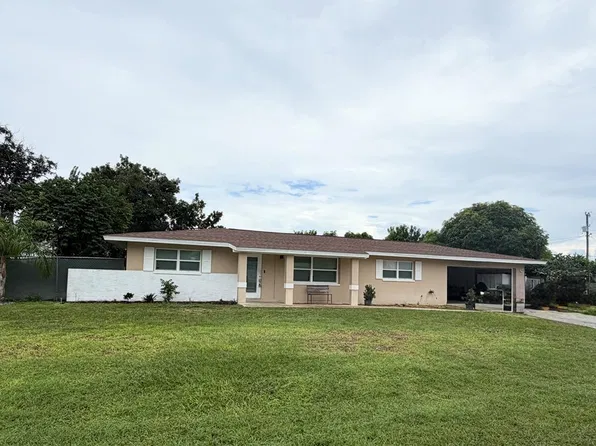 1004 E Jersey Rd, Lehigh Acres, FL 33936