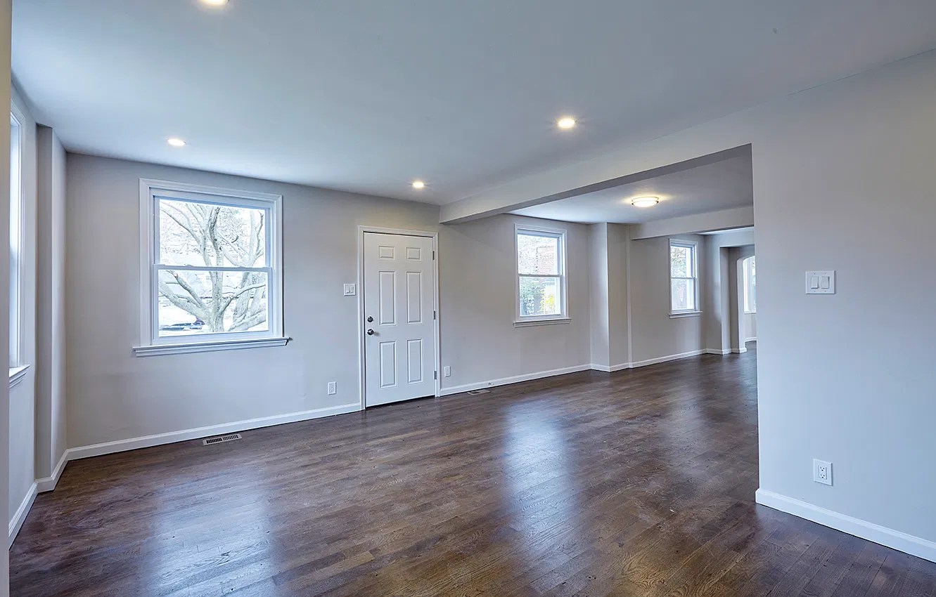 3 bed, 1766 sqft, $3,100 — Photo 2