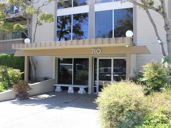710 Mariners Island Blvd APT 108, San Mateo, CA 94404