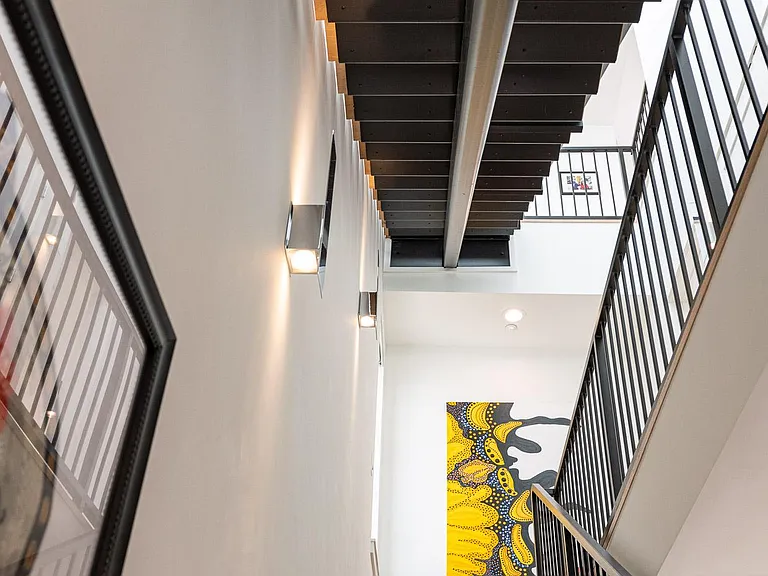 835 Bellaire St — Photo 18