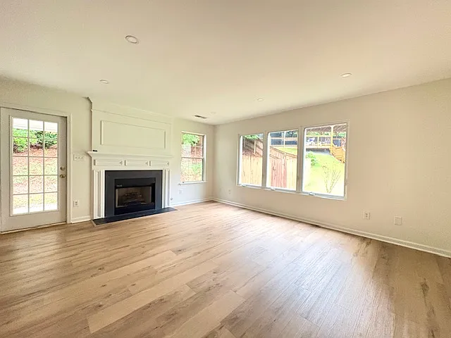3821 Majestic Ln SW — Photo 6
